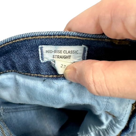 Madewell Mid-Rise Classic Straight Jeans in Carsondale Wash - Picture 6 of 7